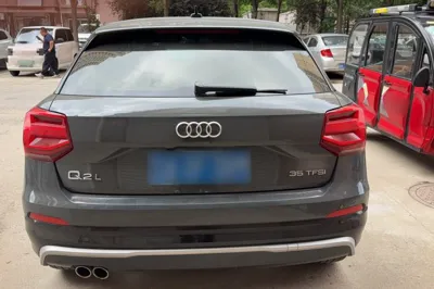 Audi Q2L 2018, 60200 км, за 12617 USD