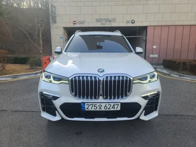 BMW X7 · 2022 год