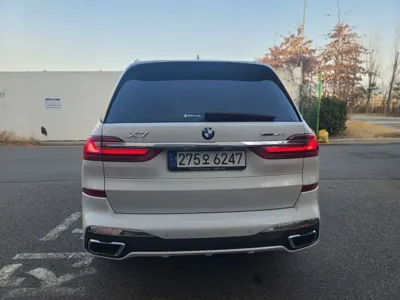 BMW X7 2022, 54138 км, за 56206.14 USD