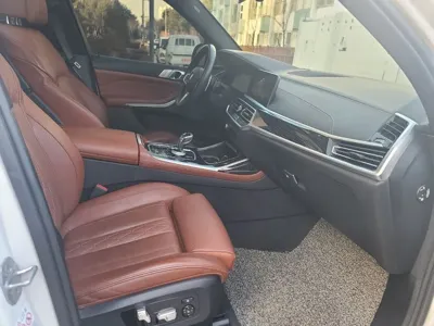 BMW X7 2022, 54138 км, за 56206.14 USD - фото 20
