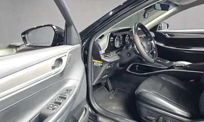 Hyundai Grandeur 2020, 156647 км, за 11826.89 USD - фото 10