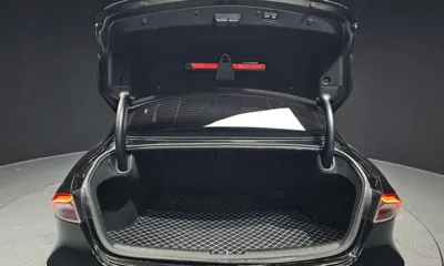 Hyundai Grandeur 2020, 156647 км, за 11826.89 USD - фото 20