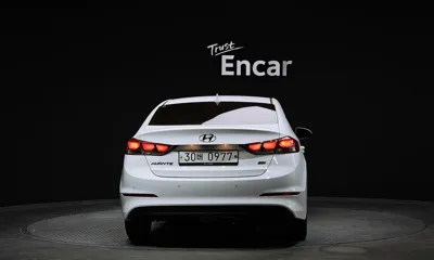Hyundai Avante 2016, 158247 км, за 4493.06 USD