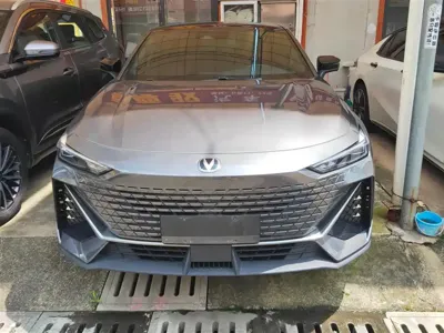 Changan UNI-V 2022, 35200 км, за 11068.14 USD
