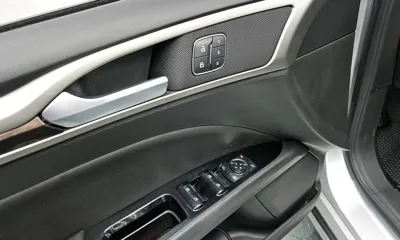 Ford Fusion 2013, 78744 км, за 3275.57 USD - фото 19