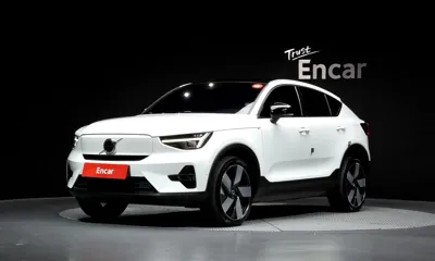 Volvo C40 · 2023 год