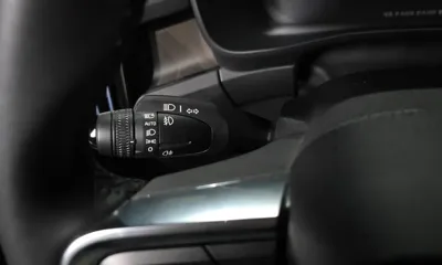 Volvo C40 2023, 50577 км, за 25928.84 USD - фото 28