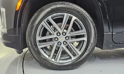 ChevroletGMDaewoo Traverse 2023, 25779 км, за 28145.67 USD