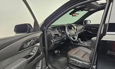 ChevroletGMDaewoo Traverse 2023, 25779 км, за 28145.67 USD - фото 10