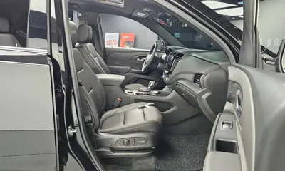 ChevroletGMDaewoo Traverse 2023, 25779 км, за 28145.67 USD - фото 11