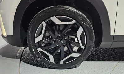Kia Seltos 2024, 31638 км, за 15287.55 USD