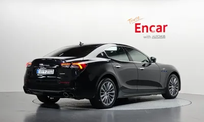 Maserati Ghibli 2022, 58959 км, за 24755.71 USD