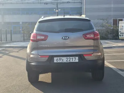 Kia Sportage 2011, 166281 км, за 3192.18 USD