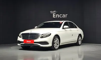 Mercedes-Benz E-Class · 2019 год