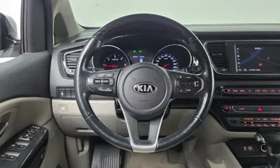 Kia Canival 2020, 55311 км, за 11641.76 USD - фото 13