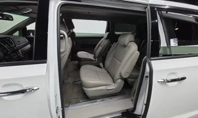 Kia Canival 2020, 55311 км, за 11641.76 USD - фото 26