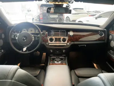 Rolls-Royce Ghost 2019, 112259 км, за 96210.07 USD - фото 7