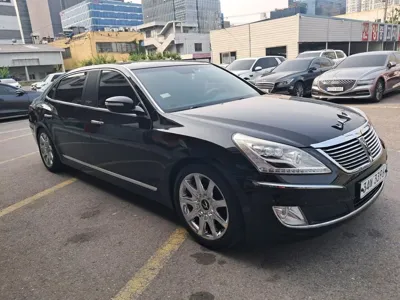 Hyundai Equus 2012, 160133 км, за 4591.43 USD