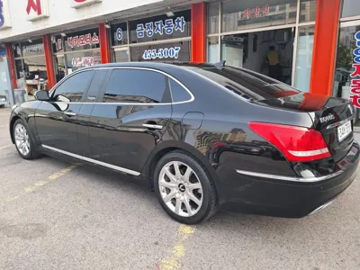 Hyundai Equus 2012, 160133 км, за 4591.43 USD
