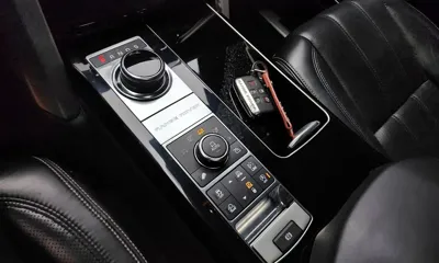 Land Rover Range Rover 2017, 104440 км, за 26372.33 USD - фото 9