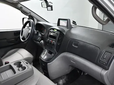 Hyundai Starex 2009, 234544 км, за 3250.82 USD - фото 7