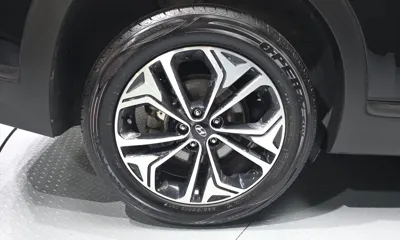 Hyundai Santafe 2019, 139250 км, за 10293.17 USD