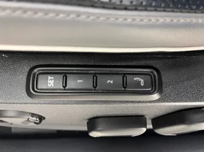 Volkswagen Arteon 2022, 50893 км, за 18214.95 USD - фото 12