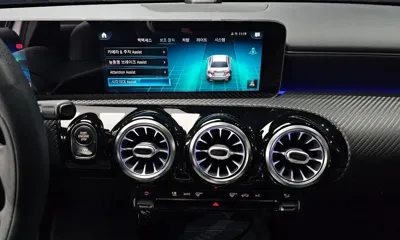 Mercedes-Benz A-Class 2020, 36202 км, за 15071.4 USD - фото 14