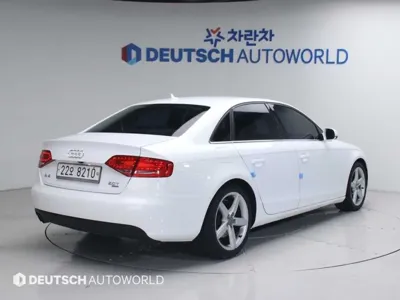 Audi A4 2012, 108036 км, за 3900.06 USD