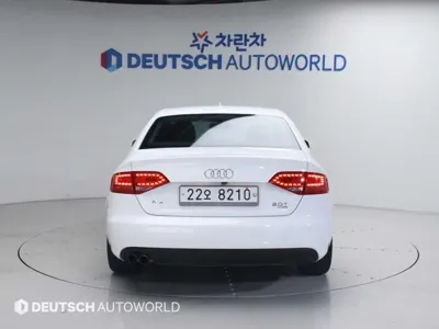 Audi A4 2012, 108036 км, за 3900.06 USD