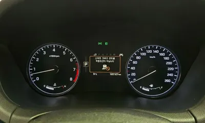 Hyundai Genesis 2016, 122127 км, за 7811.47 USD - фото 8