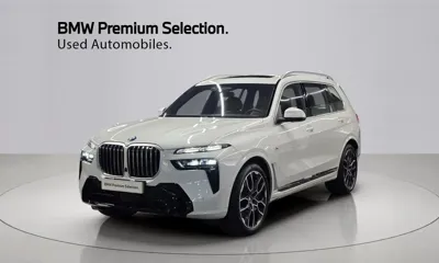 BMW X7 · 2025 год