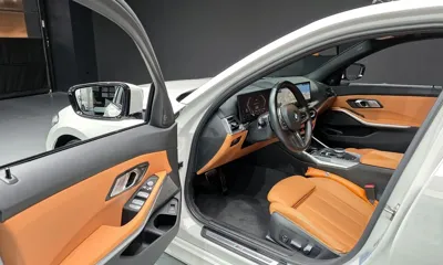 BMW 3-Series 2024, 35563 км, за 27082.92 USD - фото 11