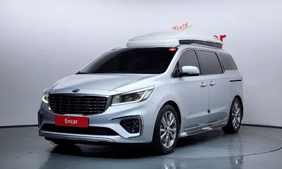 Kia Canival · 2019 год
