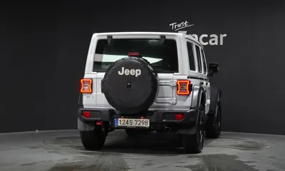 Jeep Wrangler 2020, 65841 км, за 24777 USD