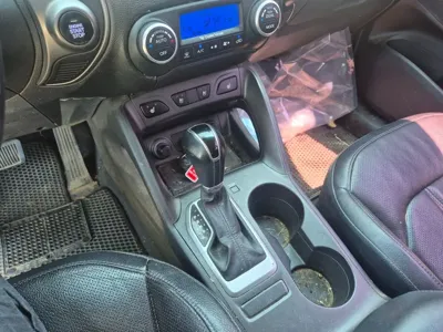 Hyundai Tucson 2015, 156567 км, за 3216.49 USD - фото 17