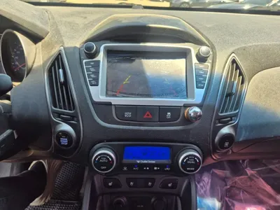 Hyundai Tucson 2015, 156567 км, за 3216.49 USD - фото 18