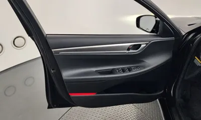 Hyundai Grandeur 2020, 28988 км, за 15765.48 USD - фото 24