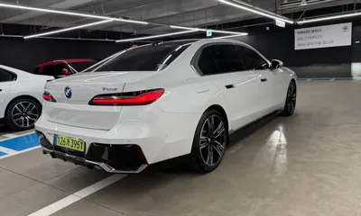 BMW 7-Series 2026, 5875 км, за 106037.04 USD