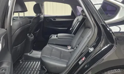 Hyundai Grandeur 2018, 142211 км, за 7548.9 USD - фото 12