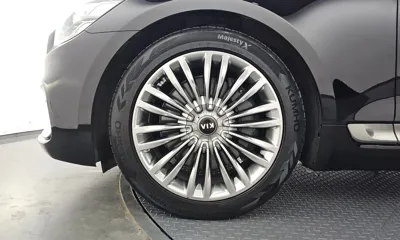 Kia K9 2019, 136307 км, за 11851.27 USD