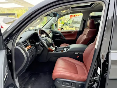 Lexus LX 2020, 48000 км, за 187370.6 USD