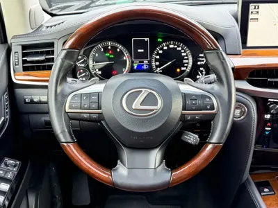 Lexus LX 2020, 48000 км, за 187370.6 USD - фото 7