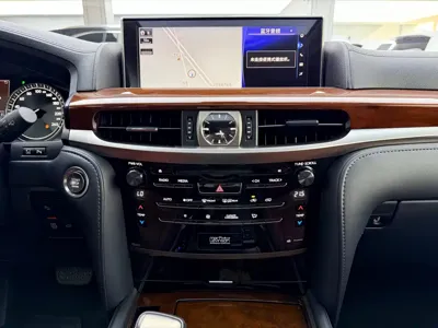 Lexus LX 2020, 48000 км, за 187370.6 USD - фото 17