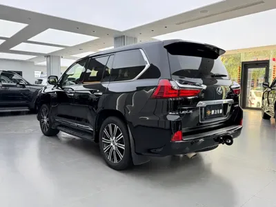 Lexus LX 2020, 48000 км, за 187370.6 USD - фото 23