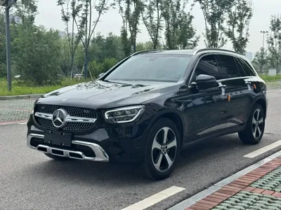 Mercedes-Benz GLC · 2022 год