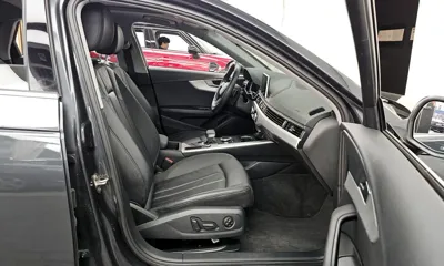 Audi A4 2019, 61315 км, за 13071.46 USD - фото 11