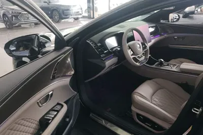 BYD Han 2024, 32900 км, за 19156 USD - фото 23