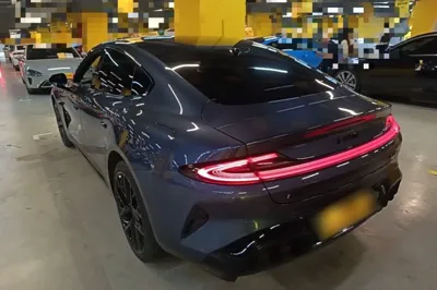 Xiaomi Auto SU7 2024, 30800 км, за 35918 USD