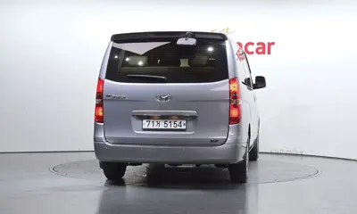 Hyundai Starex 2016, 117977 км, за 7351.98 USD